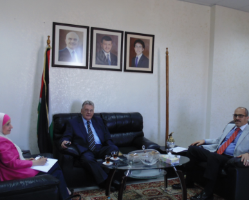 مباحثات بين المجلس الطبي الأردني و الوكالة الامريكية للتنمية الدولية